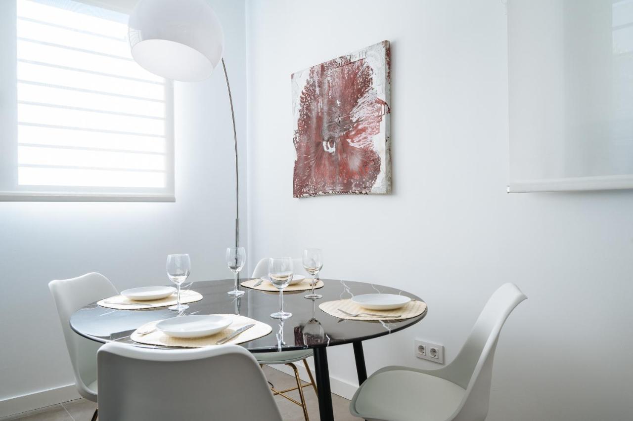 Appartamento Urban Pulses Nervion Siviglia Esterno foto